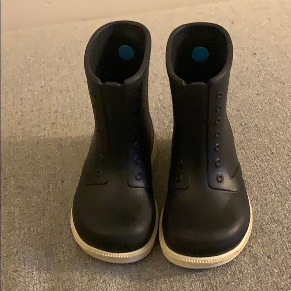 native keep it lite shoes